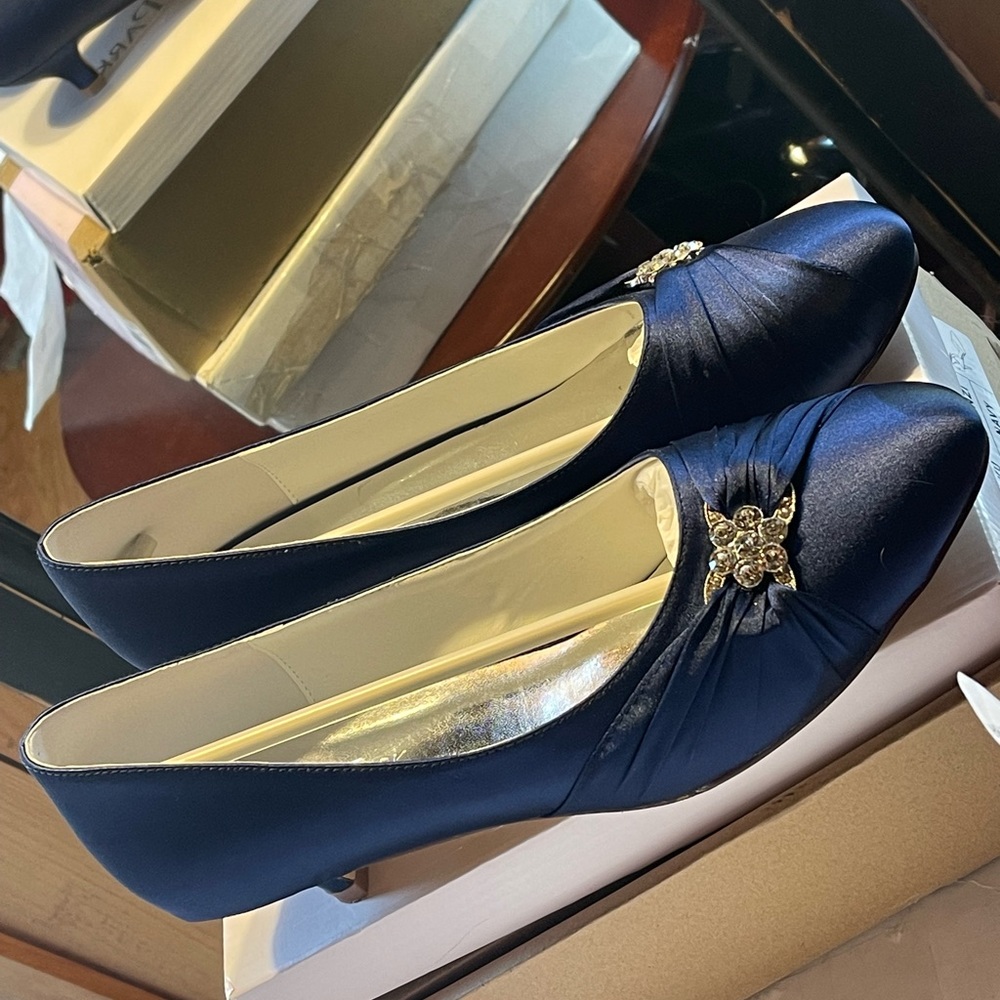 Park Elegance dress heel. Satin - Picture 5 of 6